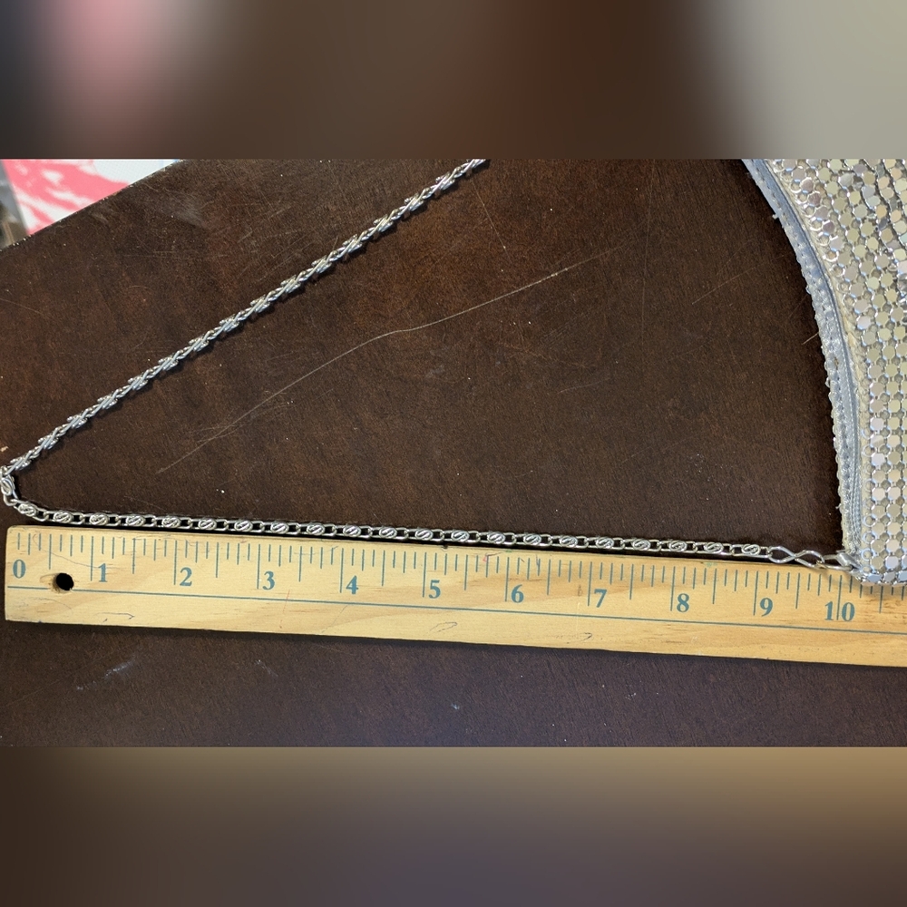 Soft and light Metal Mesh Evening Bag. - Picture 10 of 10
